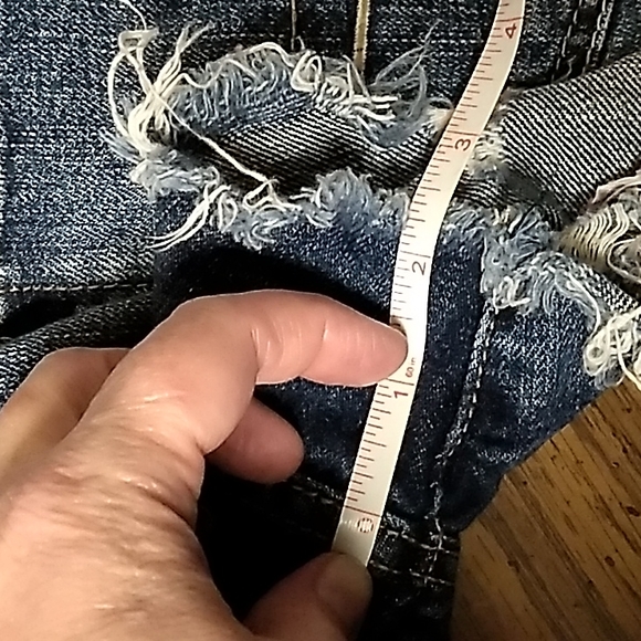 Jean shorts sz 10 - Picture 8 of 8